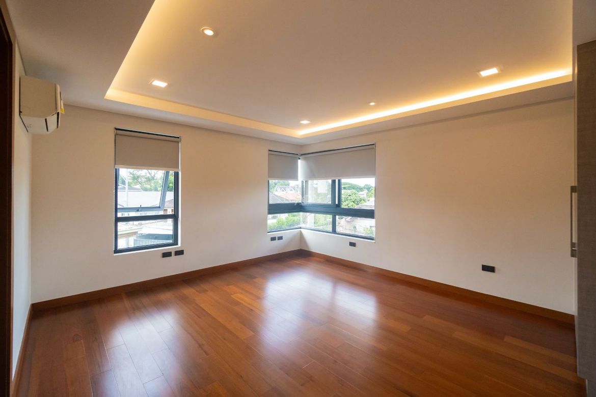7 Bedroom House for Sale in Pasong Tamo, Quezon City, Metro Manila – photo 4