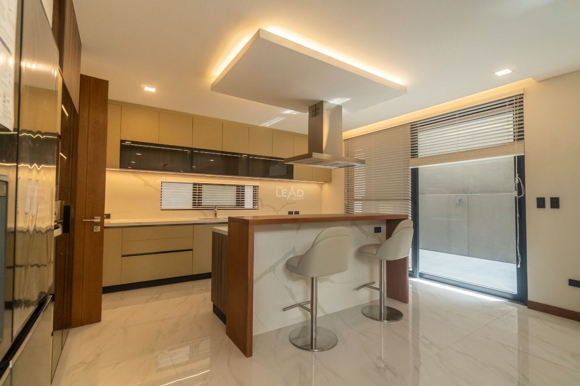 7 Bedroom House for Sale in Pasong Tamo, Quezon City, Metro Manila – photo 7