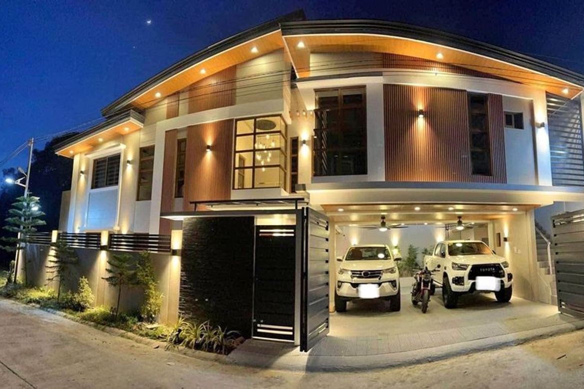 7 Bedroom House for Sale in Patutong Malaki South, Tagaytay, Cavite