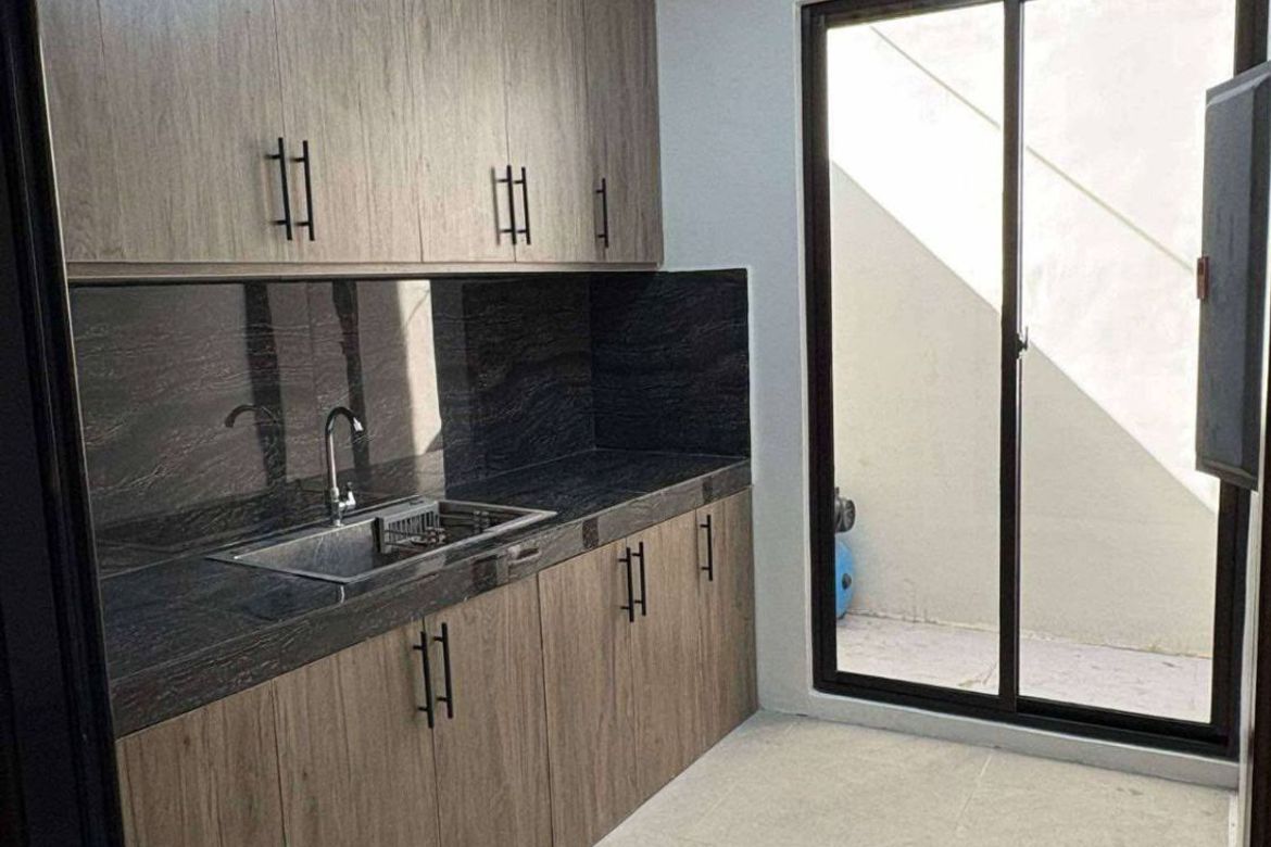 7 Bedroom House for Sale in Pinagbuhatan, Pasig, Metro Manila – photo 5