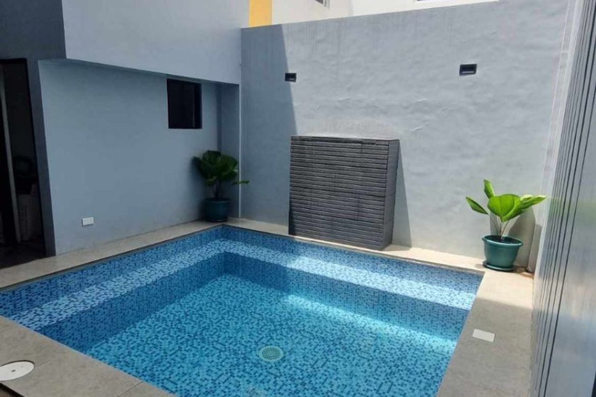 7 Bedroom House for Sale in Quiapo, Manila, Metro Manila near LRT-1 Carriedo – photo 2