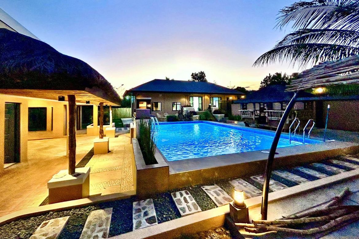 7 Bedroom House for Sale in Rizal, Lipa, Batangas