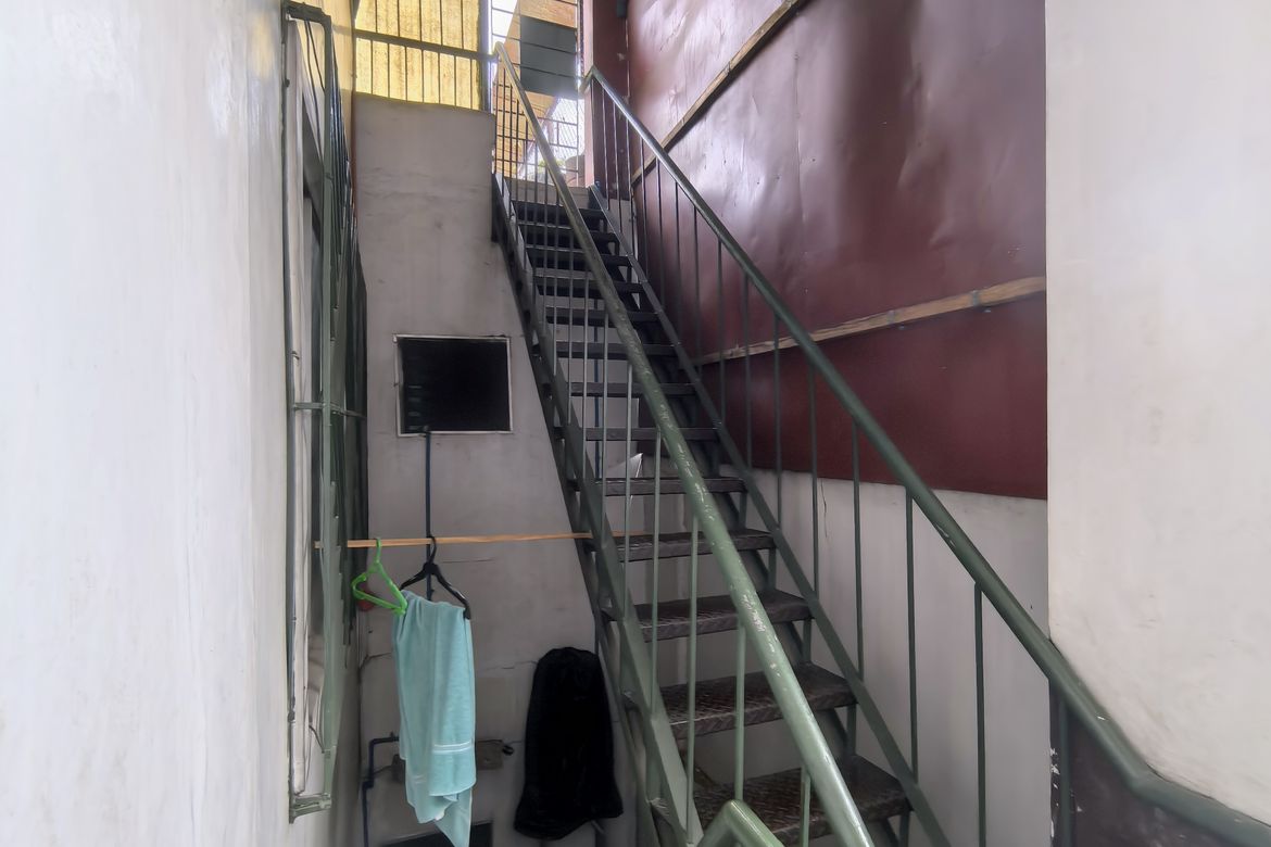 7 Bedroom House for Sale in Salapan, San Juan, Metro Manila near LRT-2 J. Ruiz – photo 8