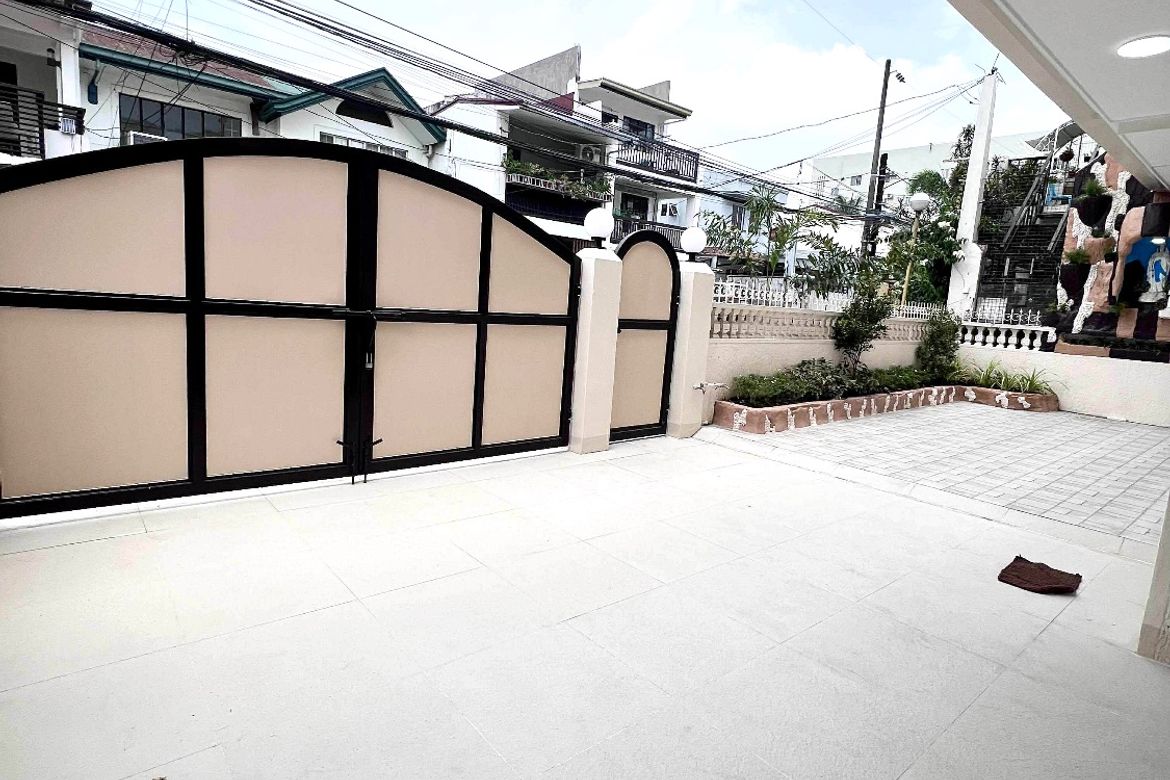 7 Bedroom House for Sale in San Antonio, Parañaque, Metro Manila – photo 6