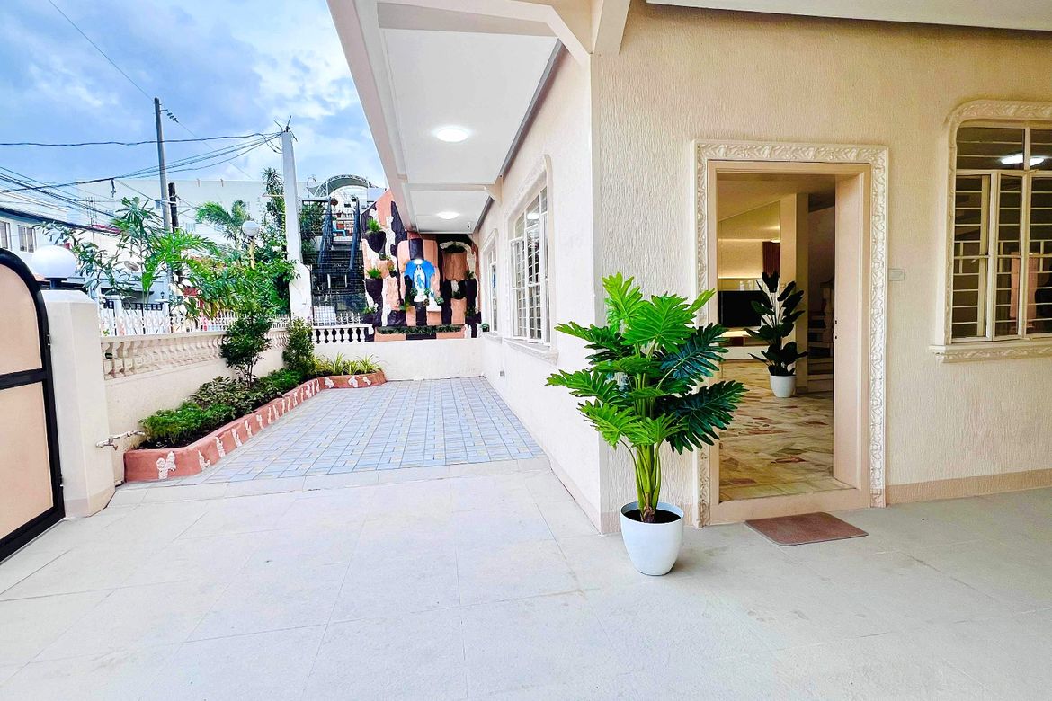 7 Bedroom House for Sale in San Antonio, Parañaque, Metro Manila – photo 7
