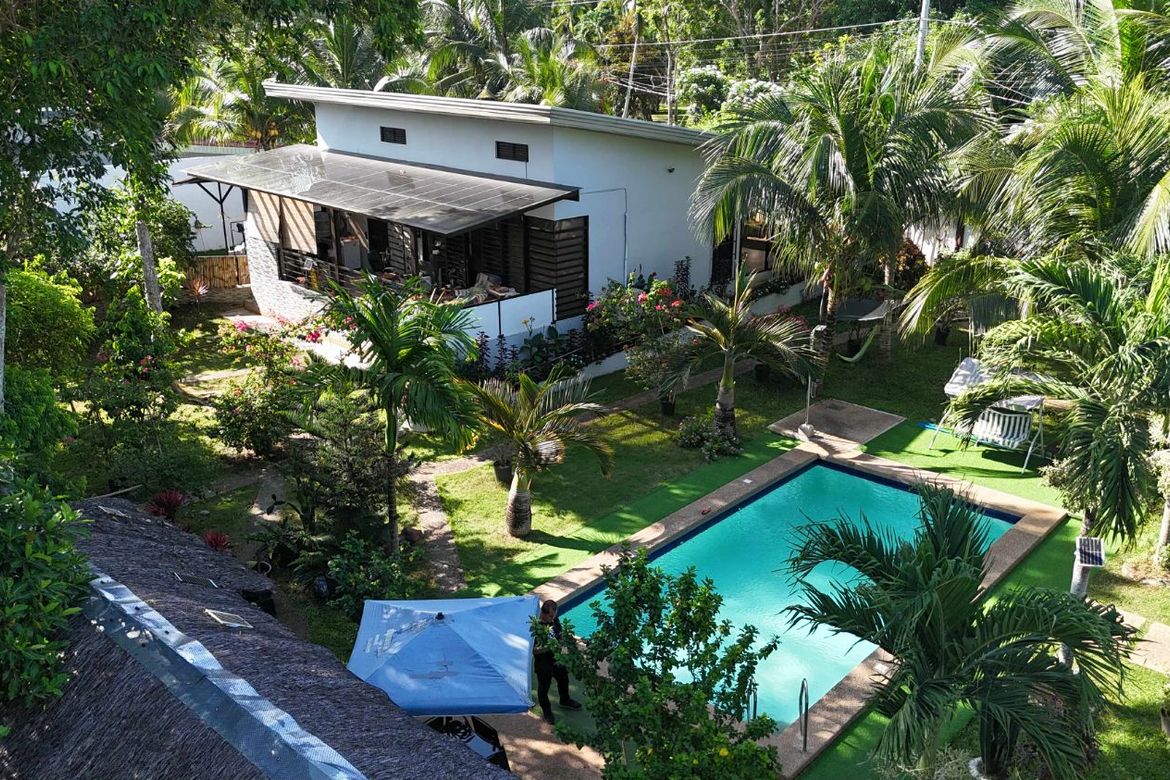 7 Bedroom House for Sale in San Isidro, Dauis, Bohol – photo 7
