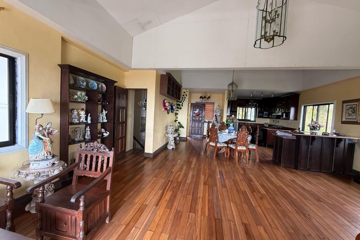 7 Bedroom House for Sale in San Jose, Tagaytay, Cavite – photo 4