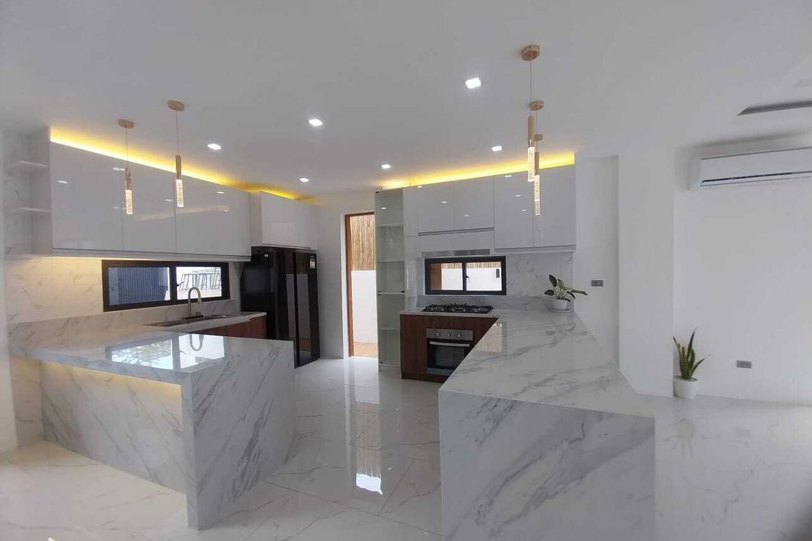 7 Bedroom House for Sale in San Juan, Taytay, Rizal – photo 8