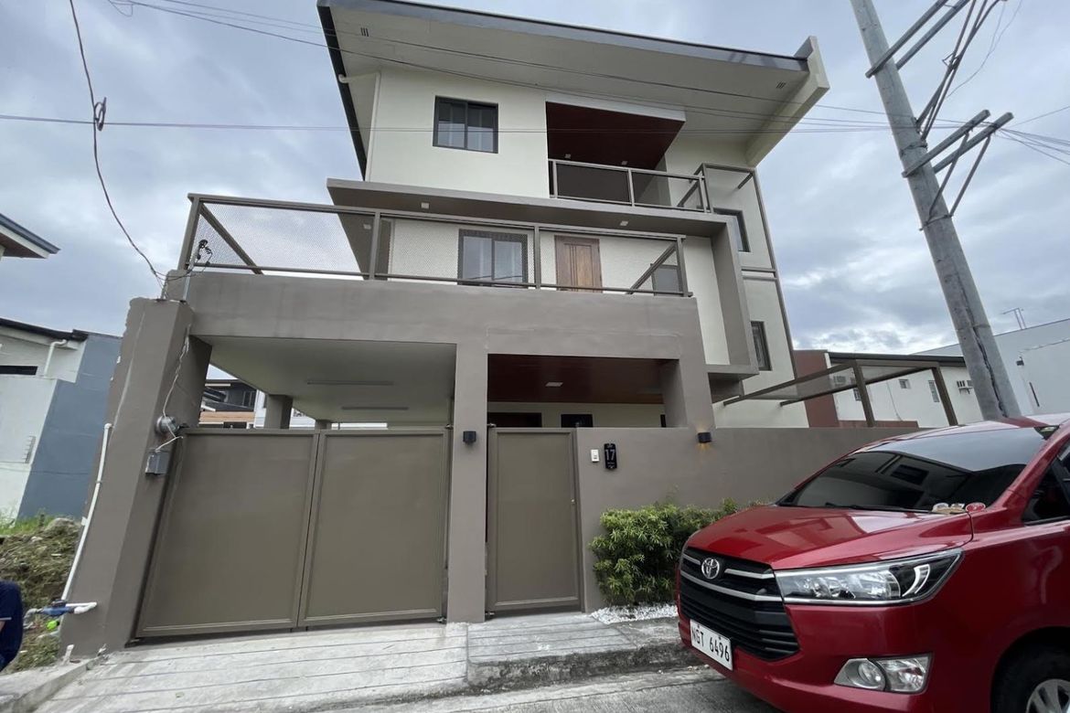 7 Bedroom House for Sale in Santa Lucia, Pasig, Metro Manila