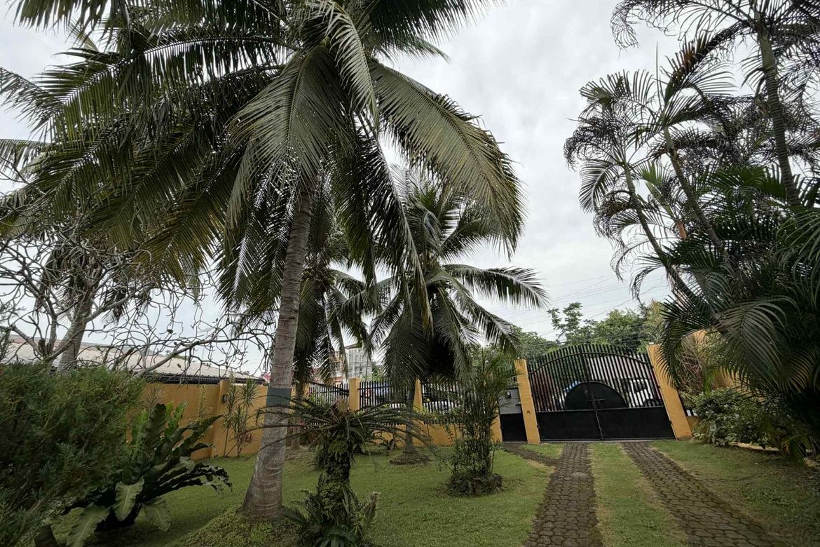 7 Bedroom House for Sale in Taguihon, Baclayon, Bohol – photo 8