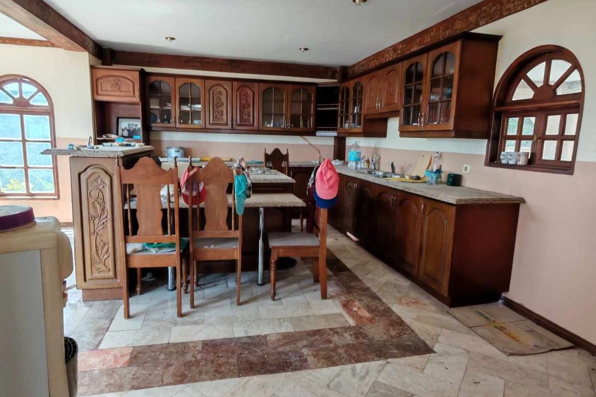 7 Bedroom House for Sale in Tisa, Cebu City, Cebu – photo 4