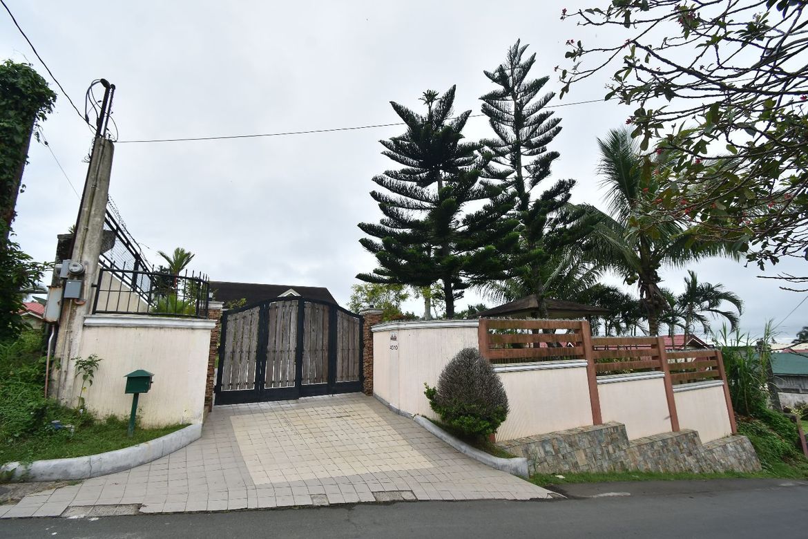 7 Bedroom House for Sale in Tolentino East, Tagaytay, Cavite – photo 3