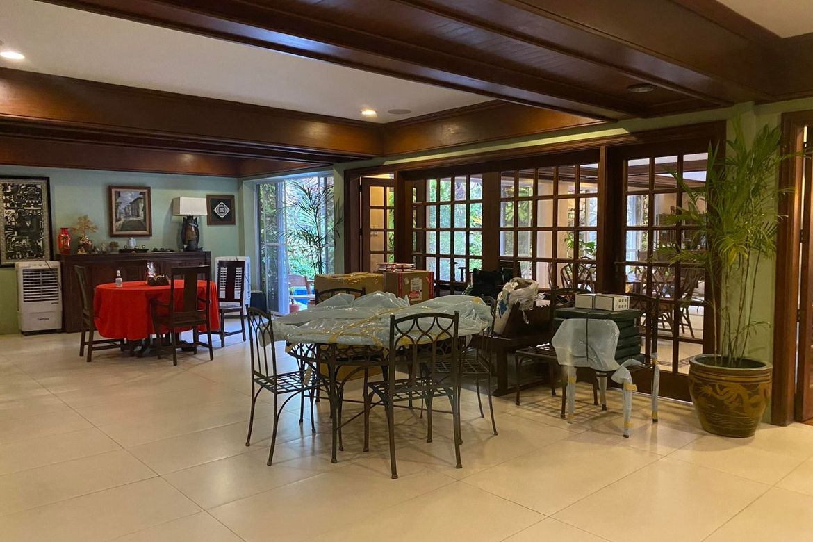 7 Bedroom House for Sale in White Plains, Quezon City, Metro Manila – photo 8
