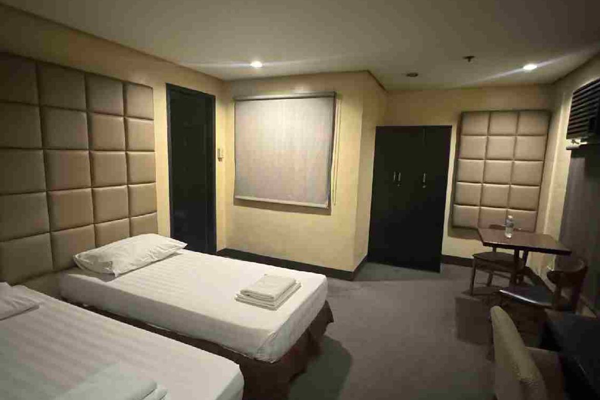 70 Bedroom Commercial for Sale in Loyola Heights, Quezon City, Metro Manila near LRT-2 Katipunan – photo 6