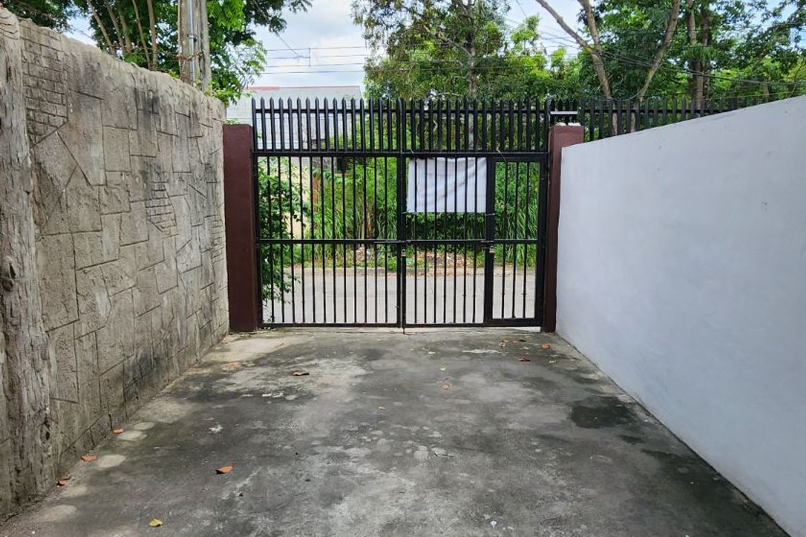 8 Bedroom Apartment for Sale in Amsic, Angeles, Pampanga – photo 3