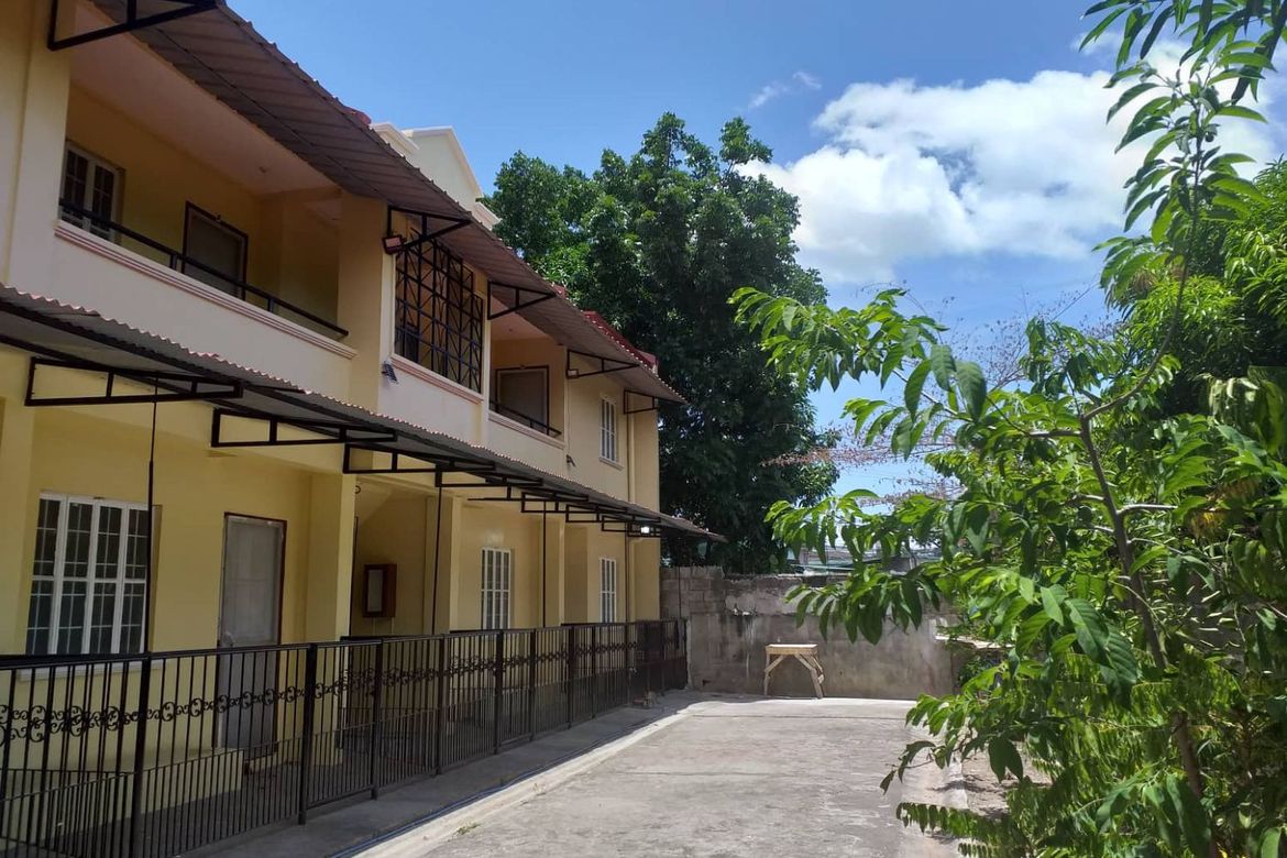 8 Bedroom Commercial for Sale in Market Area, Santa Rosa, Laguna – photo 7