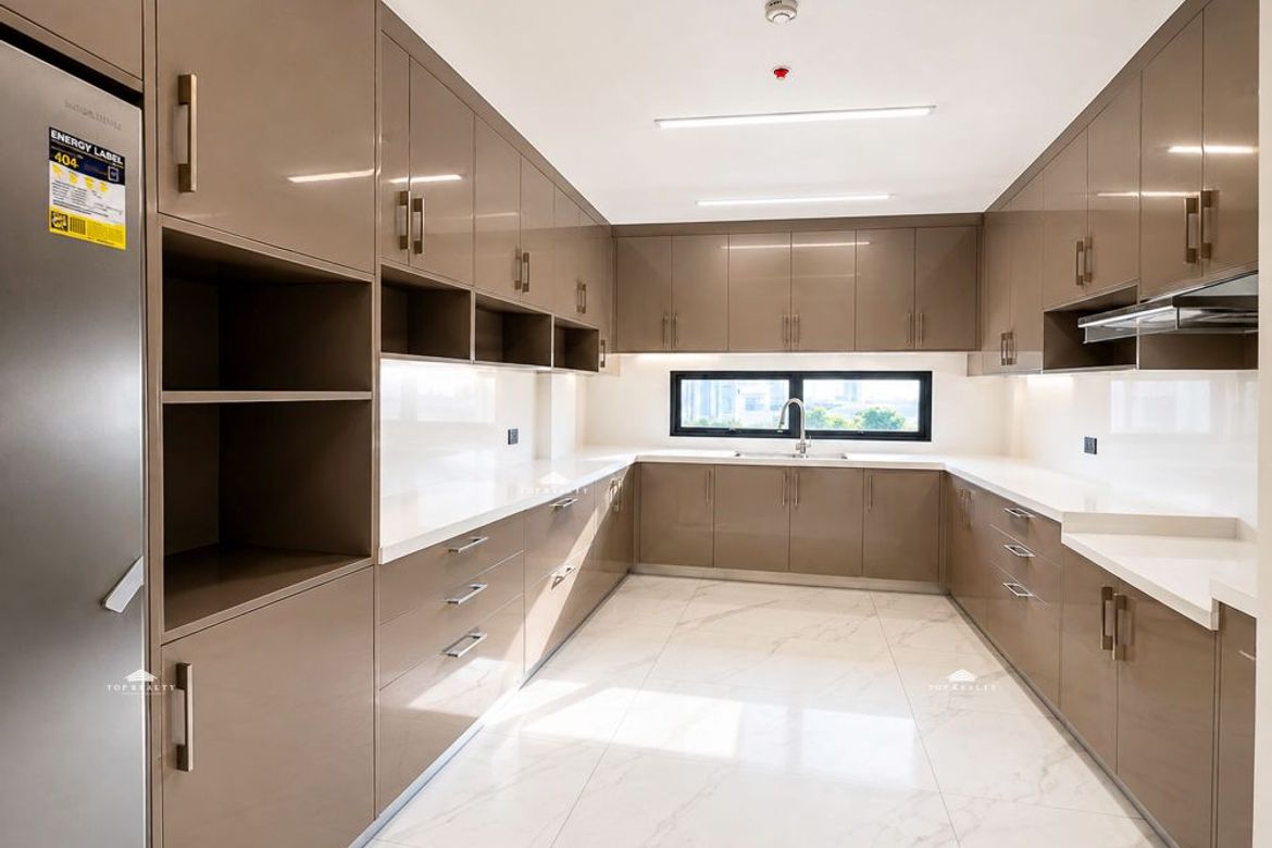 8 Bedroom Condo for Sale in Malate, Manila, Metro Manila near LRT-1 Vito Cruz – photo 5