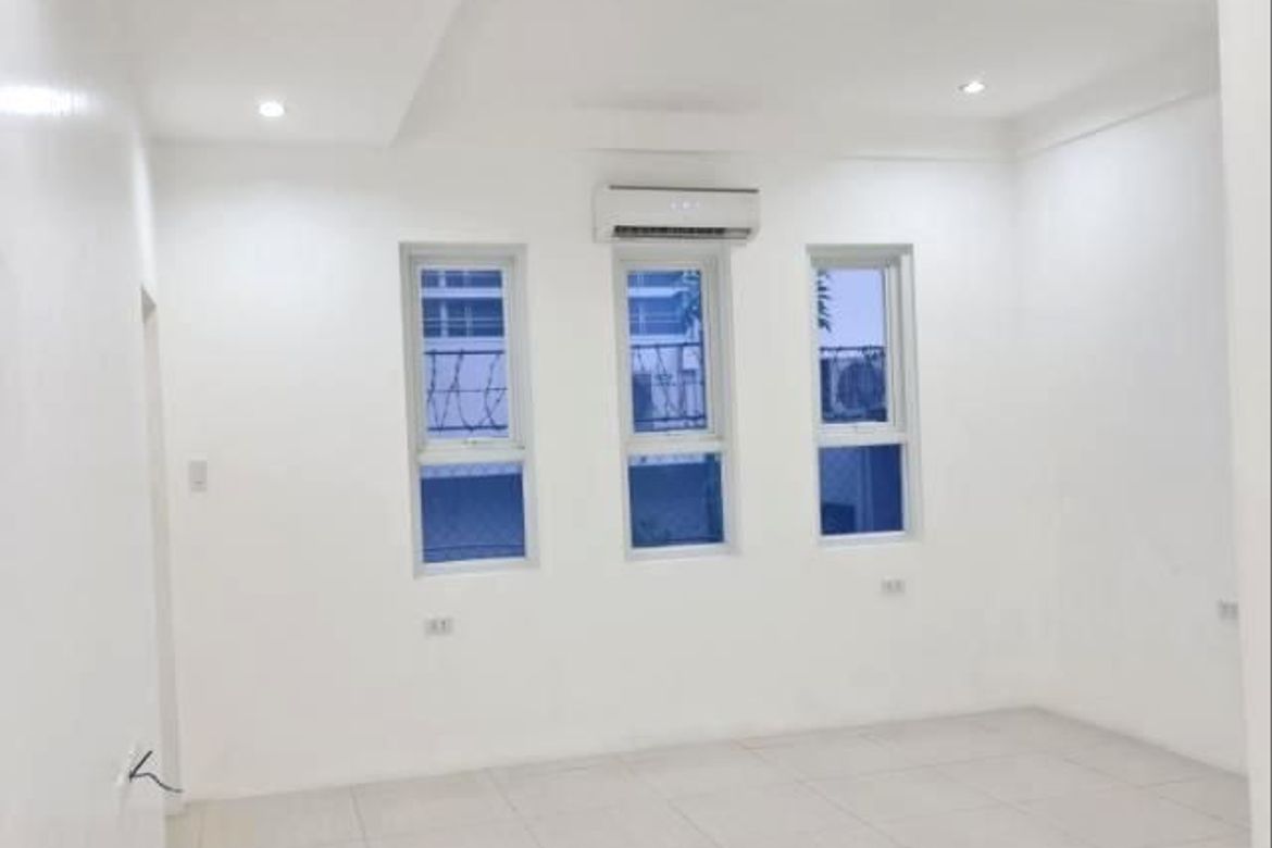 8 Bedroom House for Rent in New Alabang Village, Muntinlupa, Metro Manila photo 4