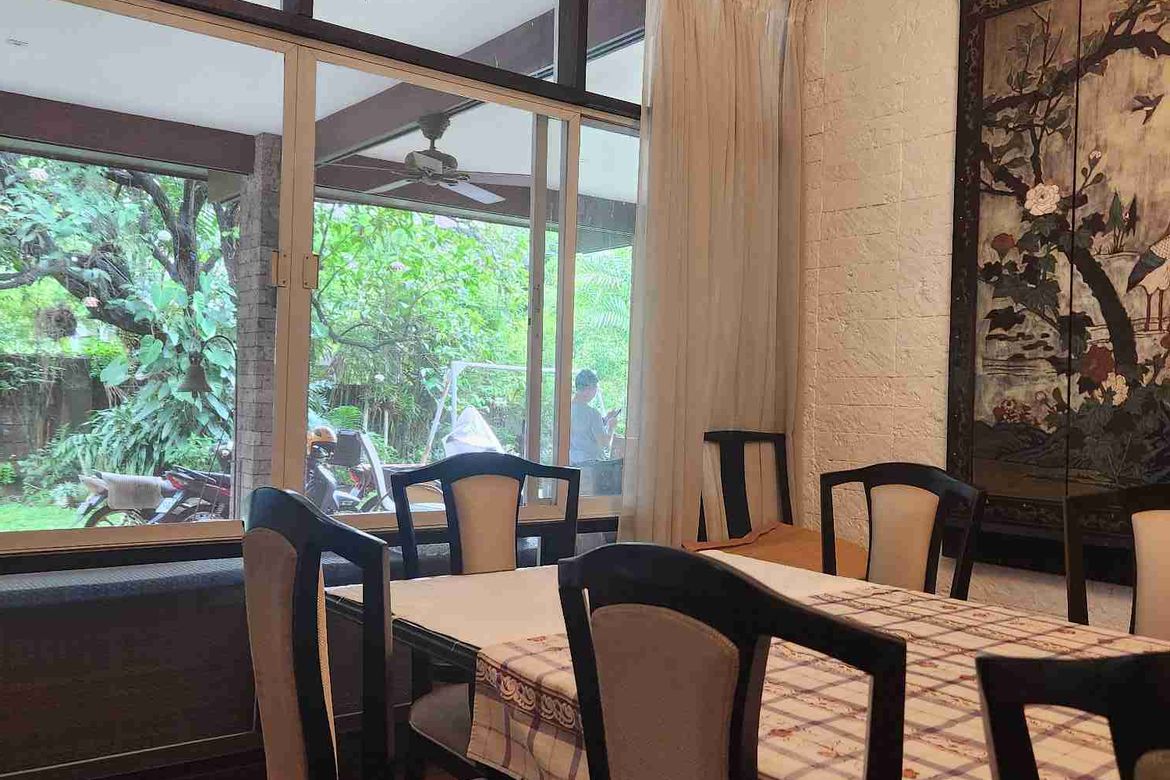 8 Bedroom House for Sale in Alta Vista Village - Quezon City, Loyola Heights, Quezon City, Metro Manila – photo 6