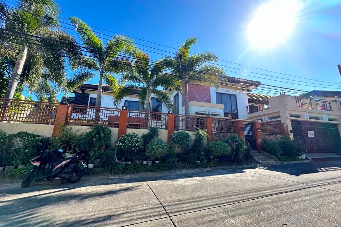 8 Bedroom House for Sale in BF Homes Parañaque, BF Homes, Parañaque, Metro Manila – photo 3