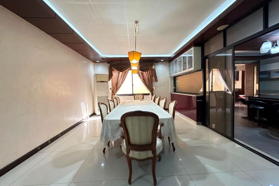 8 Bedroom House for Sale in BF Homes Parañaque, BF Homes, Parañaque, Metro Manila – photo 8