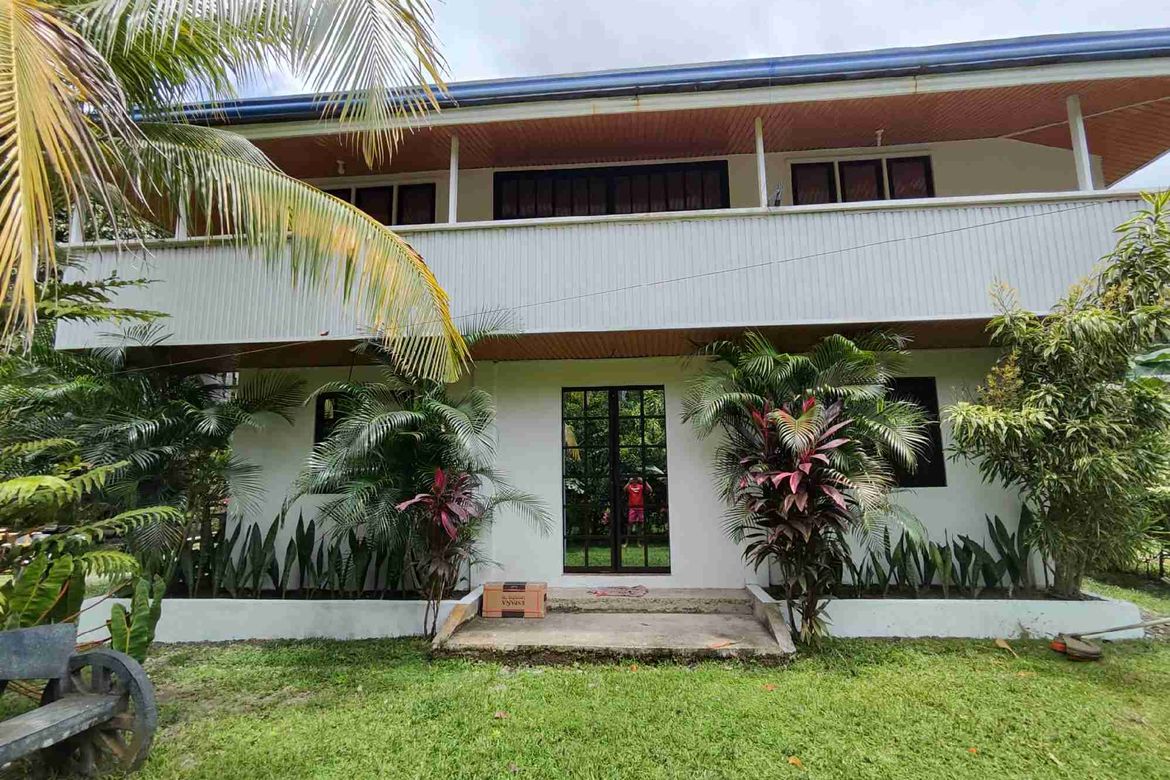 8 Bedroom House for Sale in Buenasuerte, Nabas, Aklan – photo 2