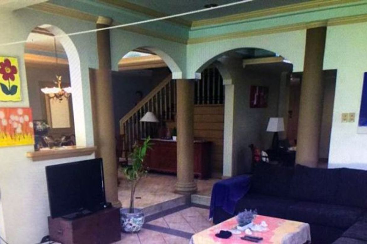 8 Bedroom House for Sale in Dasmariñas Village, Dasmariñas North, Makati, Metro Manila near MRT-3 Magallanes – photo 5
