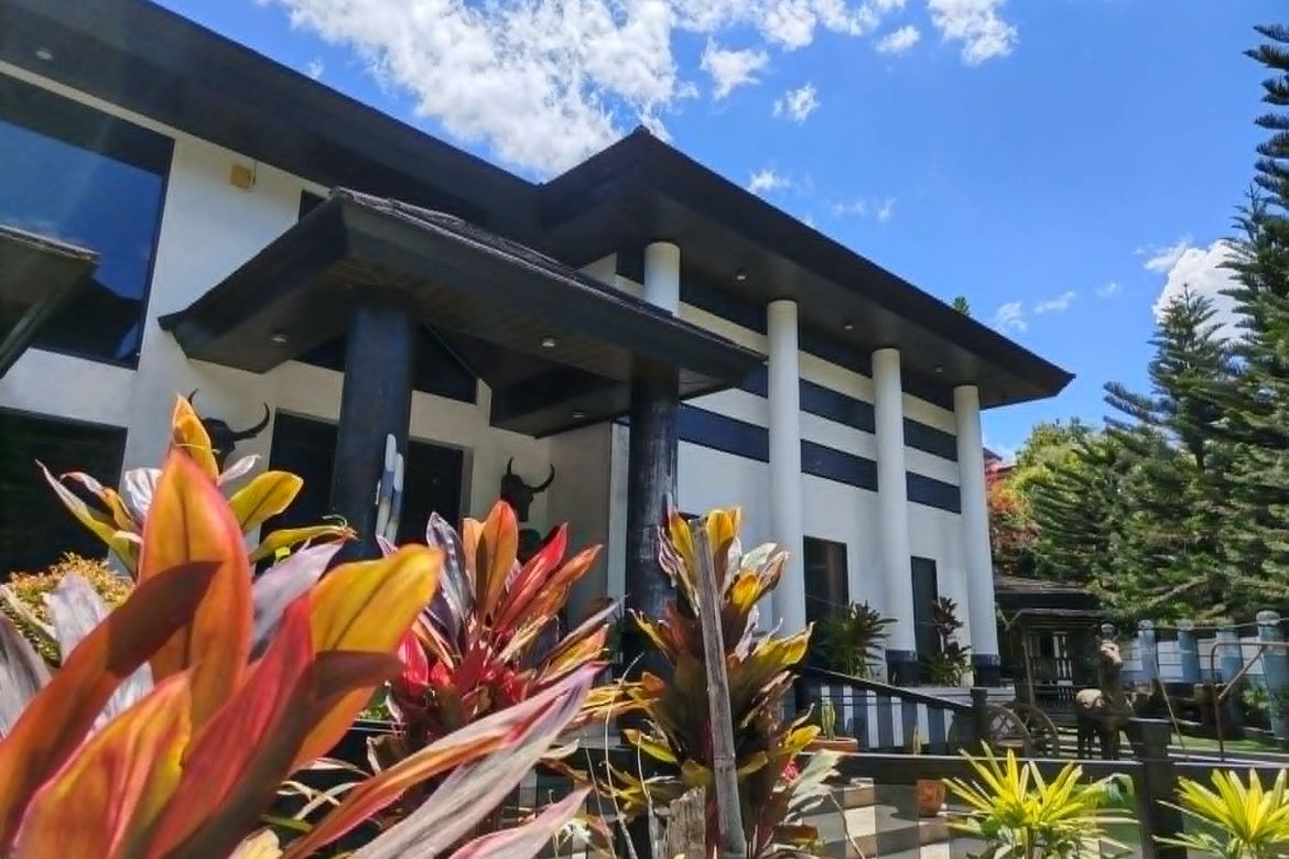 8 Bedroom House for Sale in Guitnang Bayan II, San Mateo, Rizal – photo 2