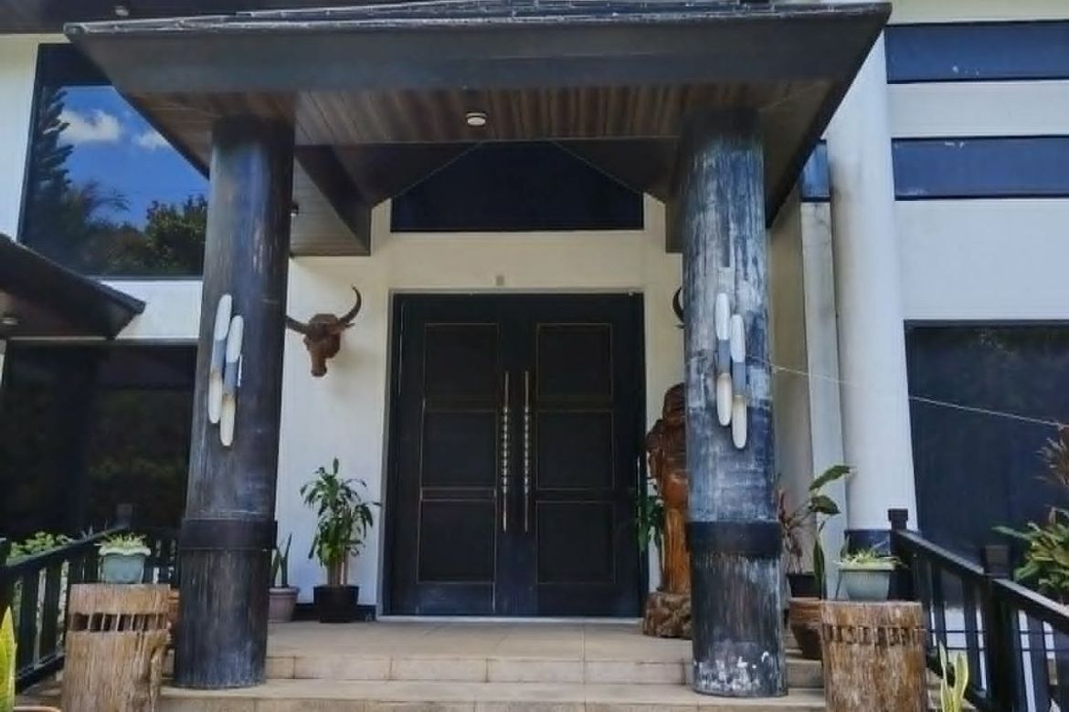 8 Bedroom House for Sale in Guitnang Bayan II, San Mateo, Rizal – photo 5
