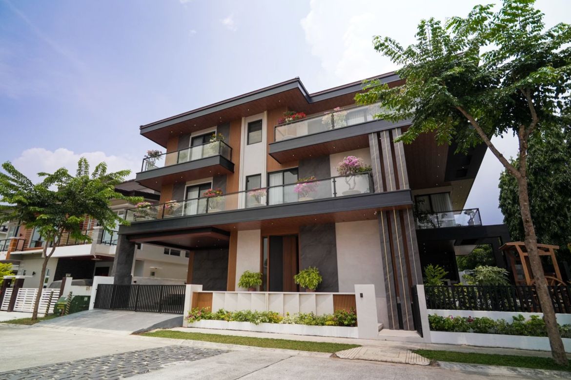 8 Bedroom House for Sale in Inchican, Silang, Cavite – photo 2