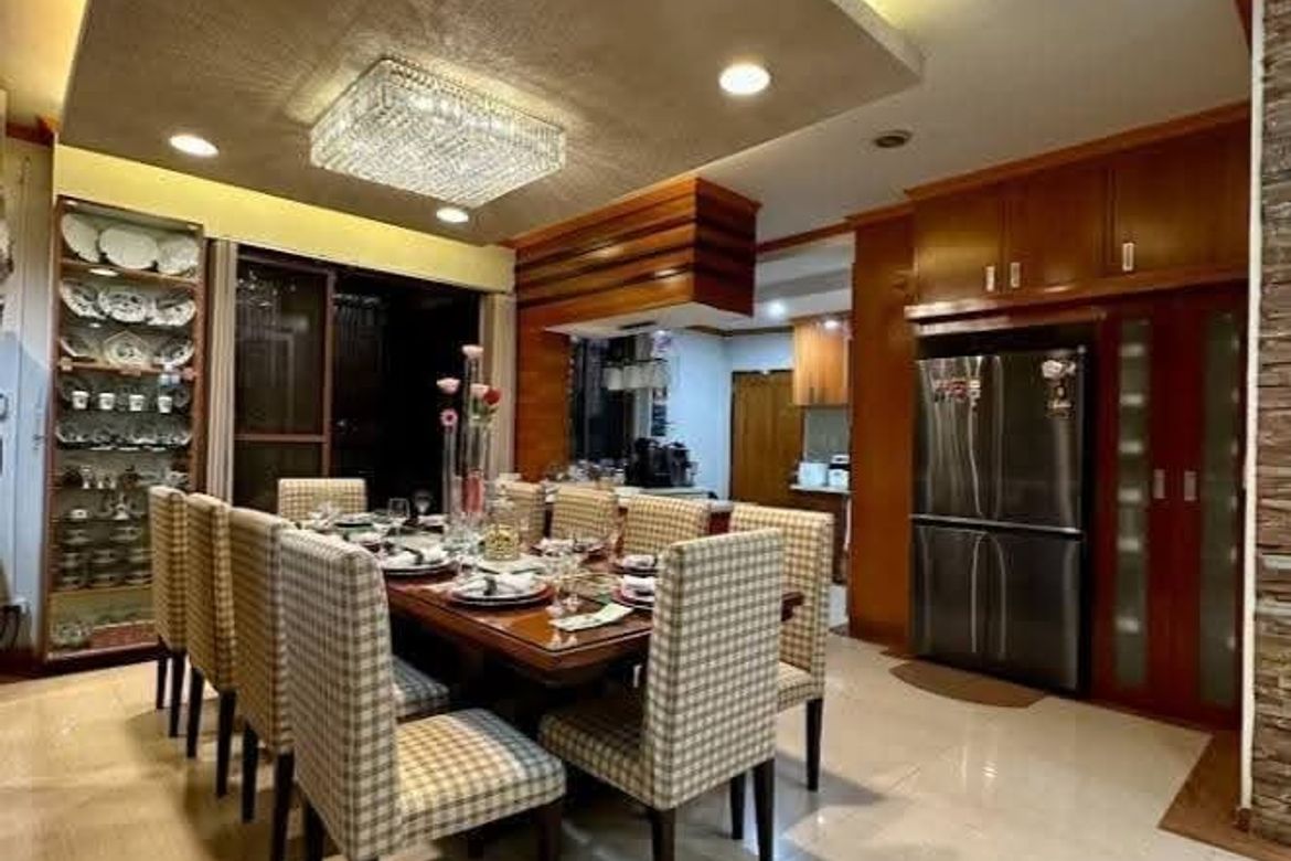 8 Bedroom House for Sale in Mabini-J. Rizal, Mandaluyong, Metro Manila