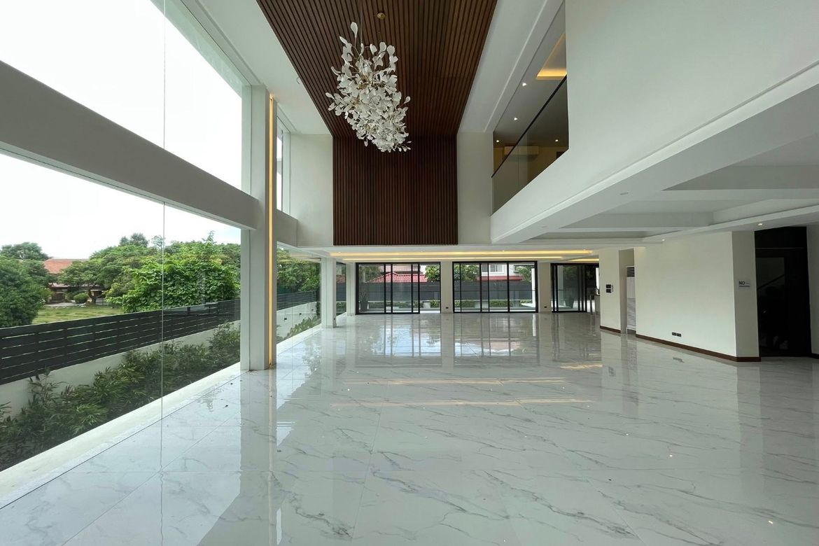8 Bedroom House for Sale in New Alabang Village, Muntinlupa, Metro Manila – photo 3