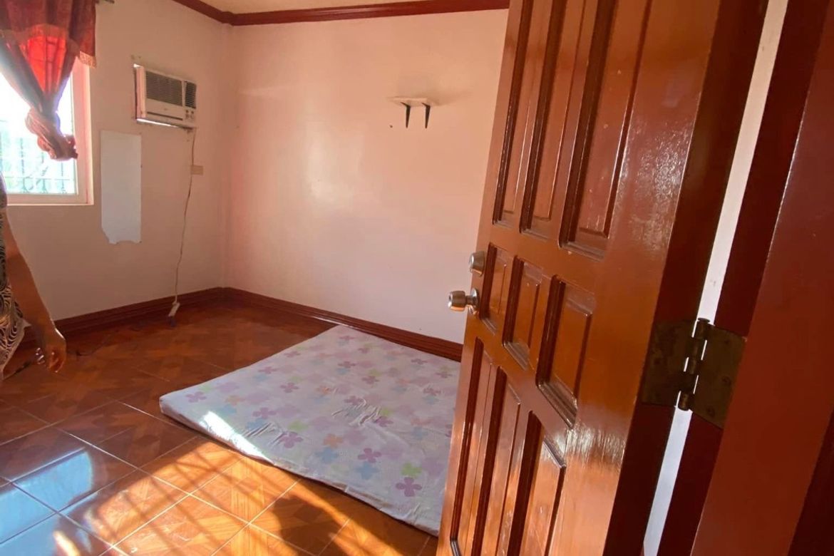 8 Bedroom House for Sale in San Isidro, Lubao, Pampanga – photo 4