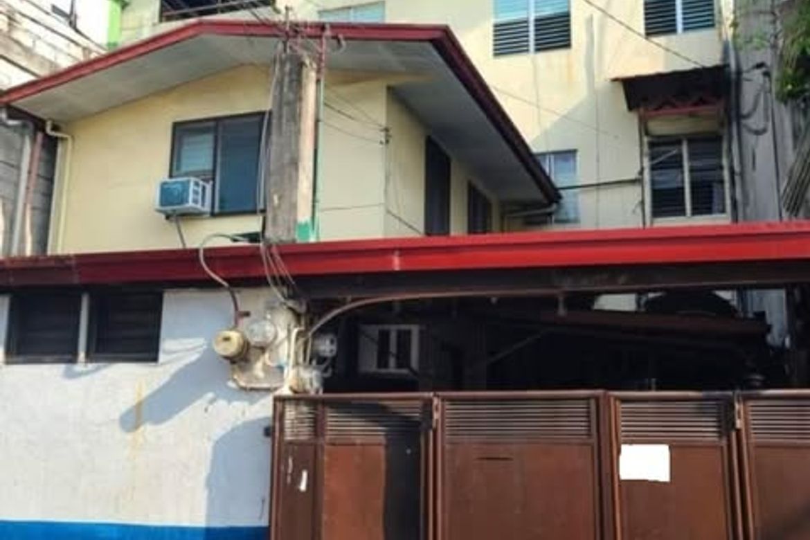 8 Bedroom House for Sale in San Nicolas, Pasig, Metro Manila