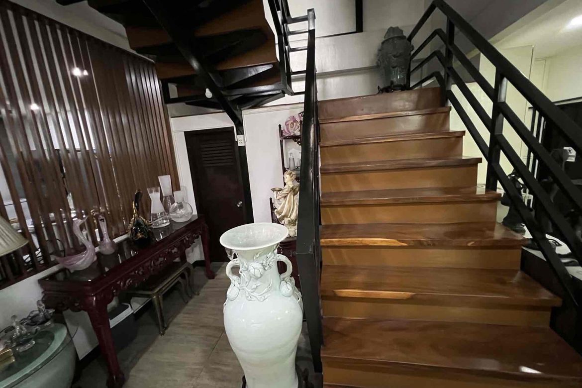 8 Bedroom Shophouse for Sale in Roxas, Quezon City, Metro Manila – photo 7