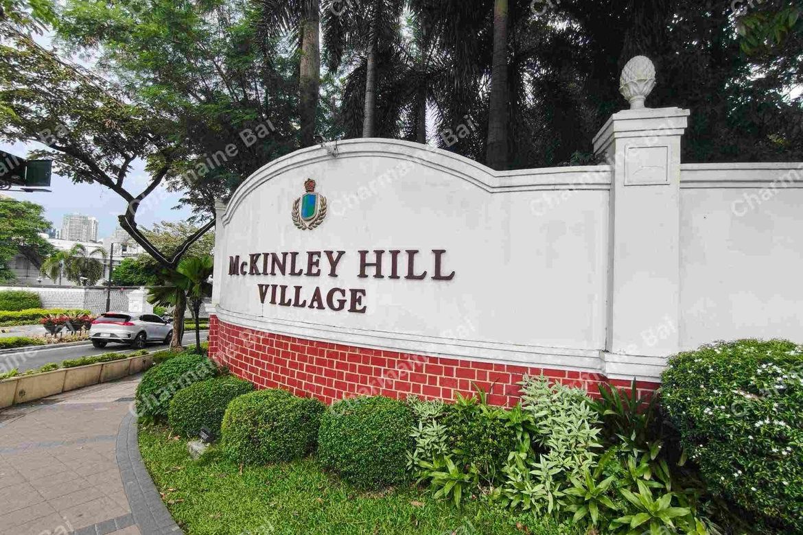 8 Bedroom Villa for Sale in McKinley Hill Garden Villas, McKinley Hill, Taguig, Metro Manila
