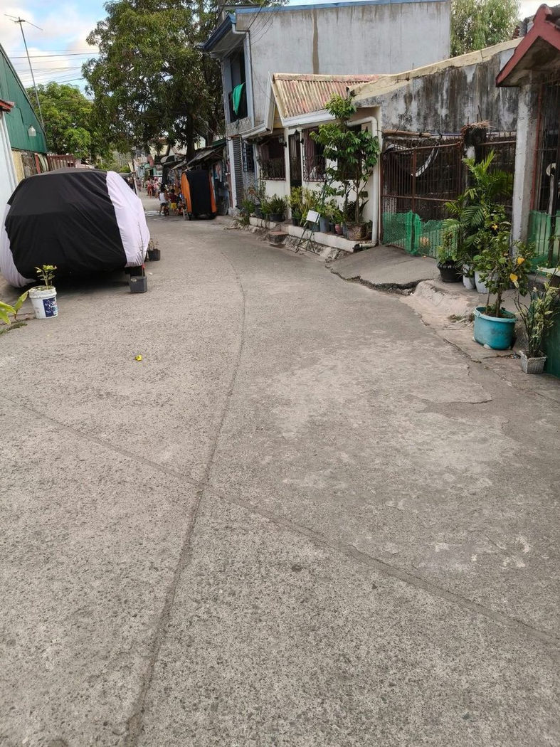 82 SQM Commercial-Residential House and Lot with 3 Doors for Sale in Carissa 1, Teresa, Rizal – photo 4