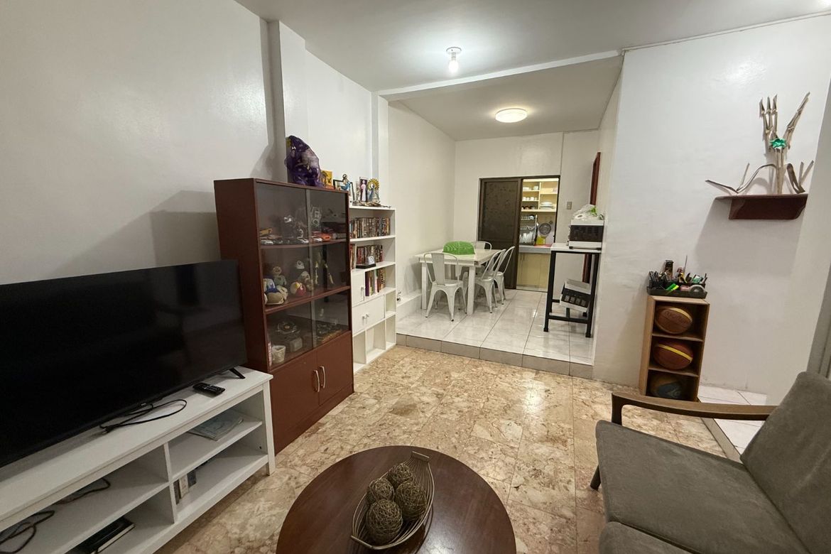 9 Bedroom Apartment for Sale in Pamplona Dos, Las Piñas, Metro Manila