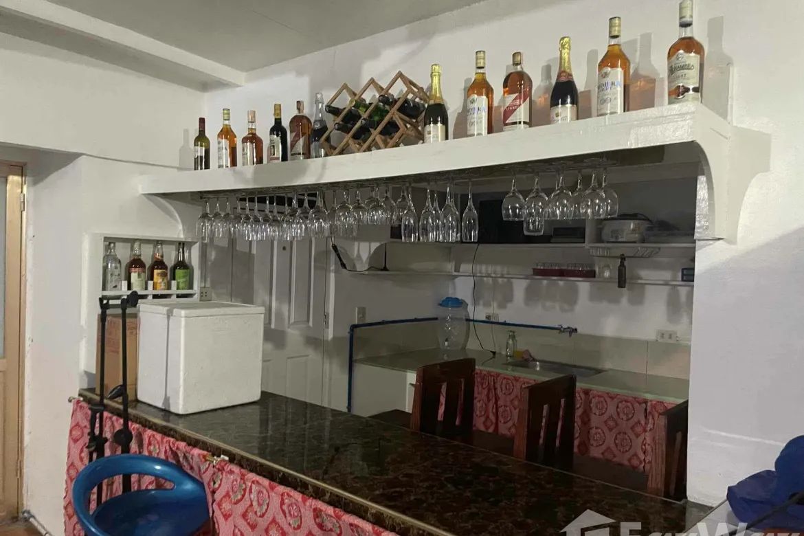 9 Bedroom House for Sale in Barangay 171, Caloocan, Metro Manila – photo 3