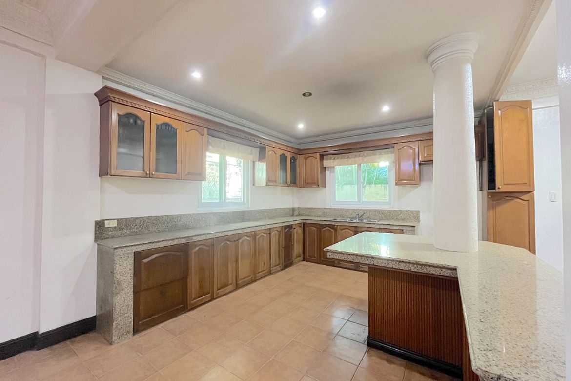 9 Bedroom House for Sale in Cupang, Muntinlupa, Metro Manila – photo 3
