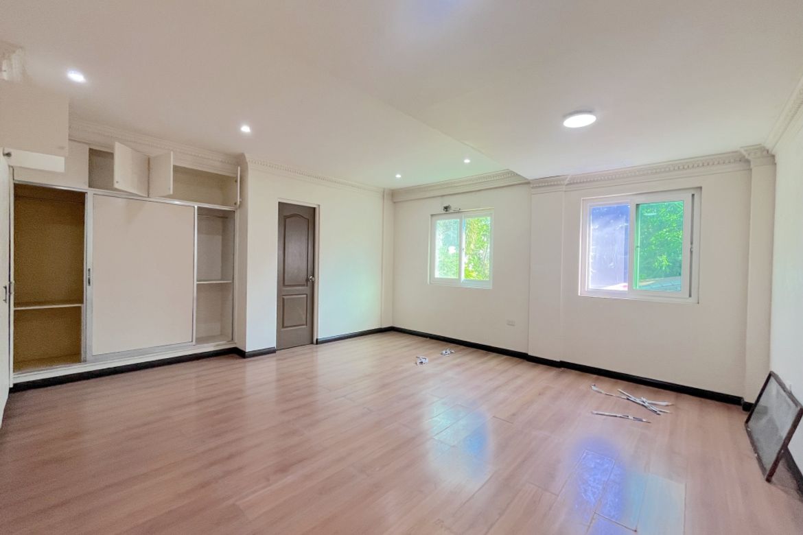 9 Bedroom House for Sale in Cupang, Muntinlupa, Metro Manila – photo 4