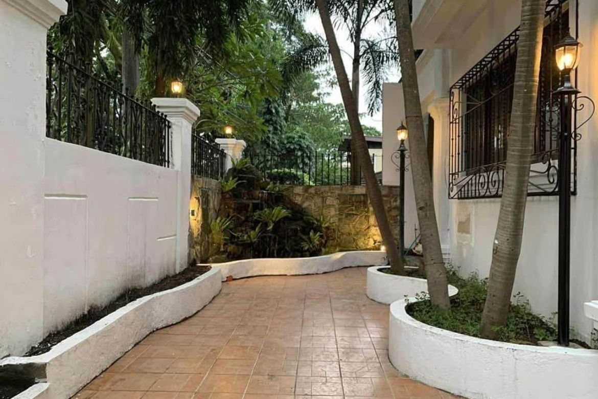 9 Bedroom House for Sale in Malanday, Marikina, Metro Manila – photo 4
