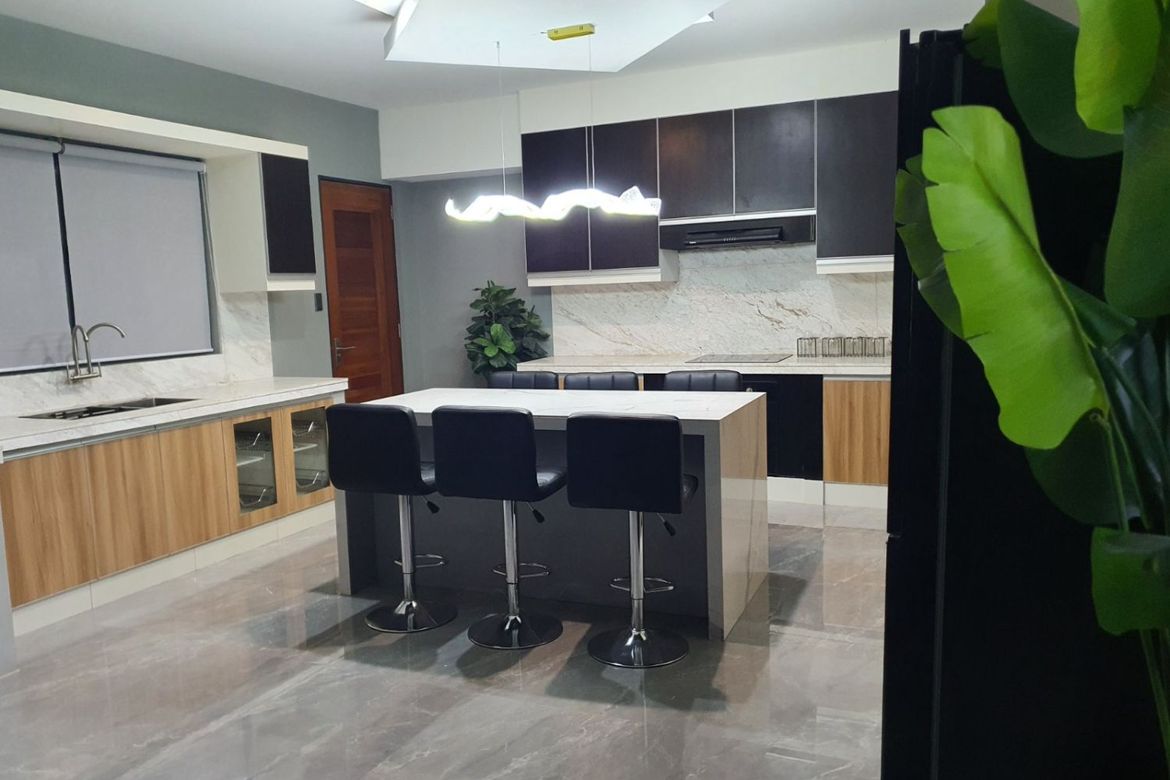 9 Bedroom House for Sale in San Miguel, Pasig, Metro Manila – photo 8