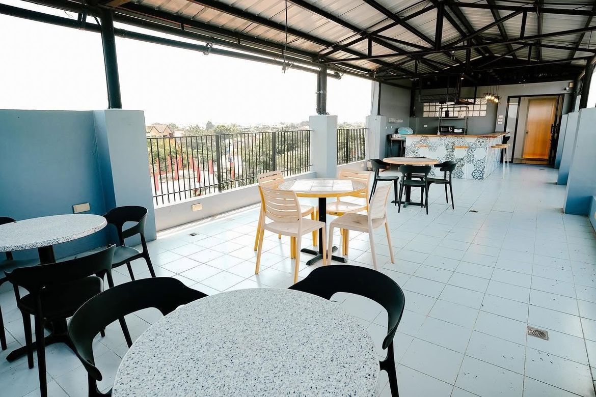 9 Bedroom Shophouse for Sale in Pajac, Lapu-Lapu, Cebu