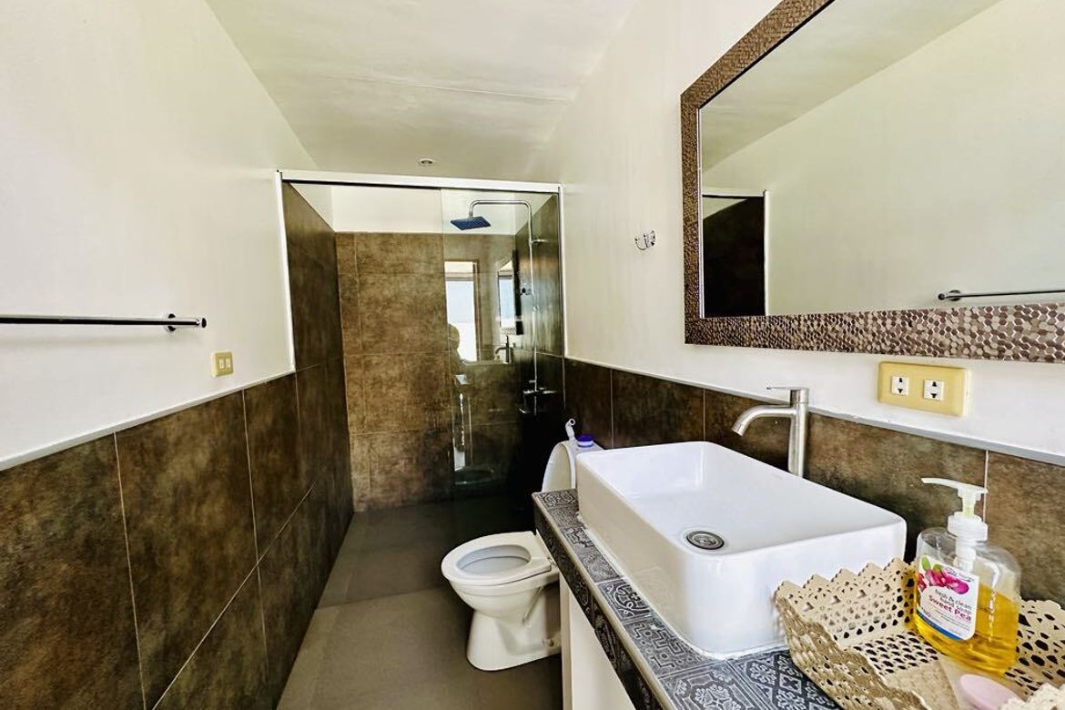 9 Bedroom Villa for Sale in Bolod, Panglao, Bohol – photo 8