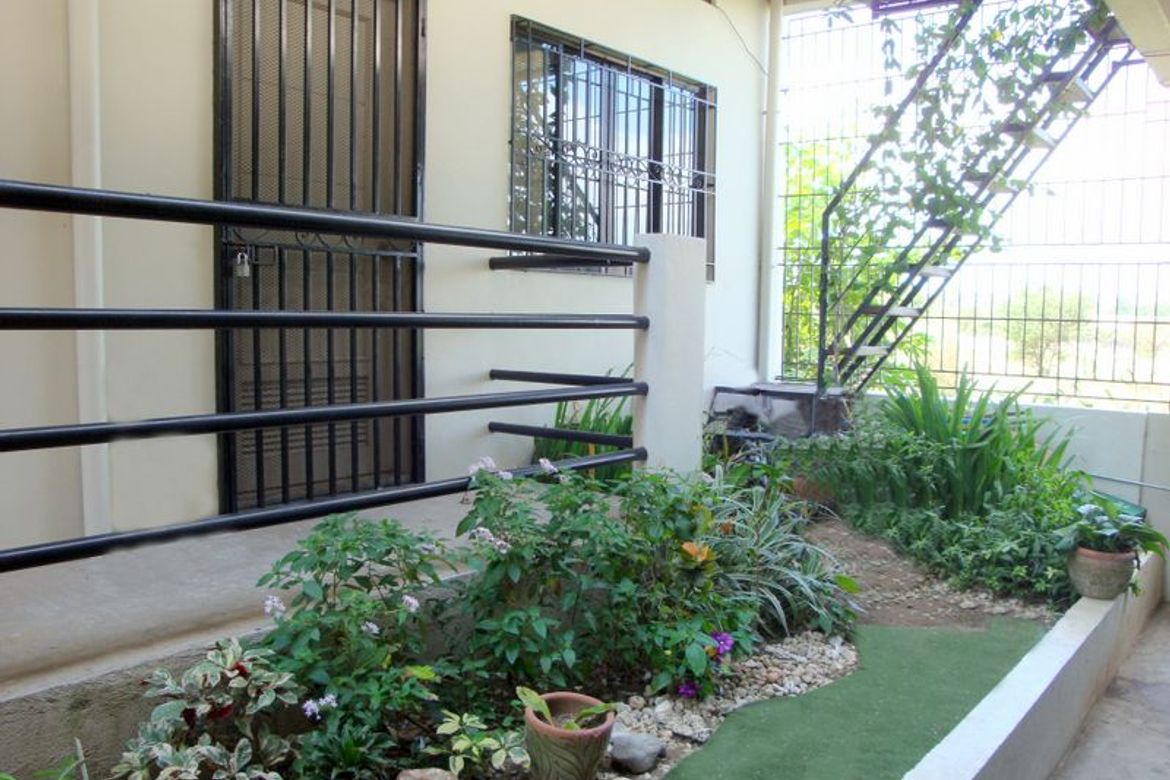 Apartment for Rent in Batino, Calamba, Laguna photo 5