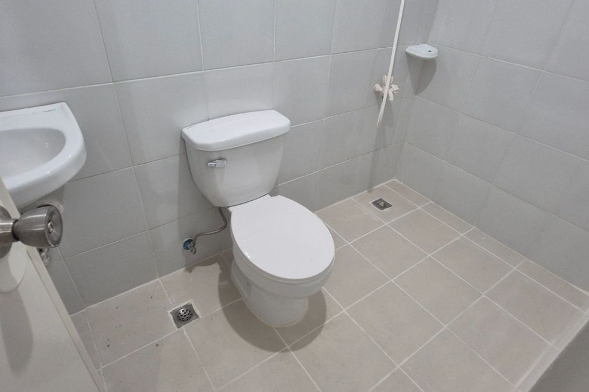 Apartment for Rent in Poblacion, Makati, Metro Manila photo 5