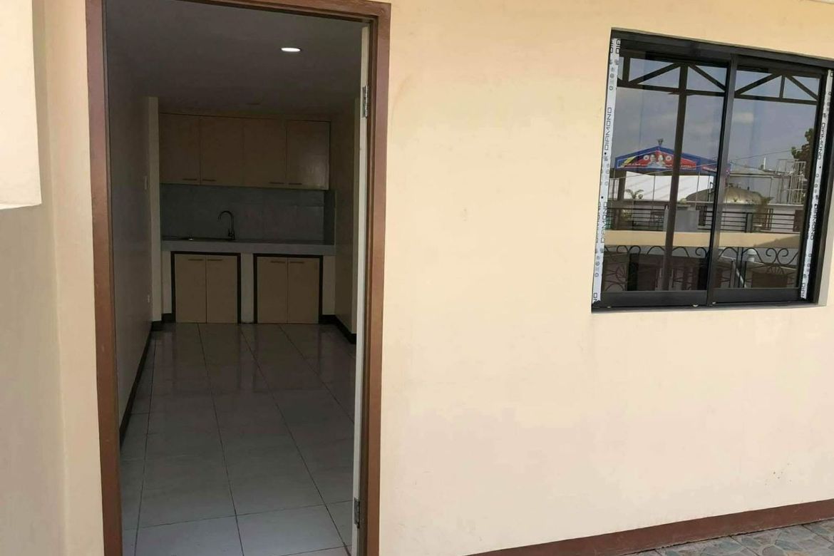 Apartment for Sale in Malhacan, Meycauayan, Bulacan – photo 2