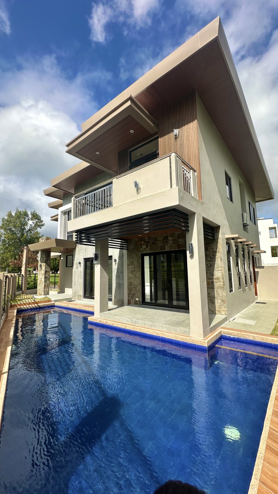 Beautiful 3-Bedroom House and Lot for Sale in Pueblo Del Sol, Tagaytay City – photo 6