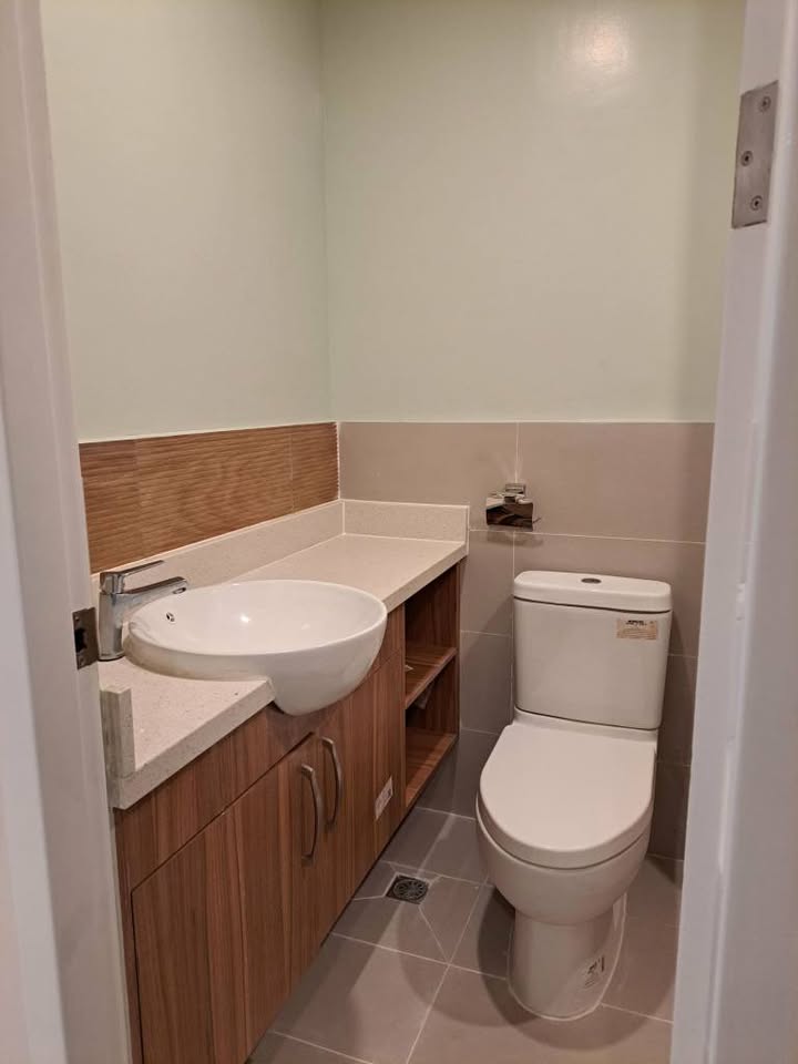 Brand-New Studio Condo for Sale at Matina Enclave, Ecoland, Davao City – photo 7